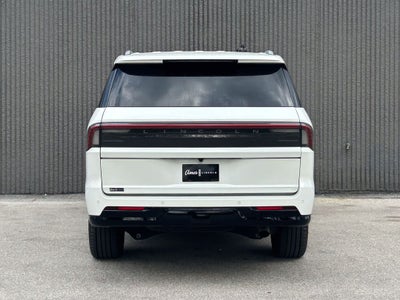 2025 Lincoln Navigator L Reserve