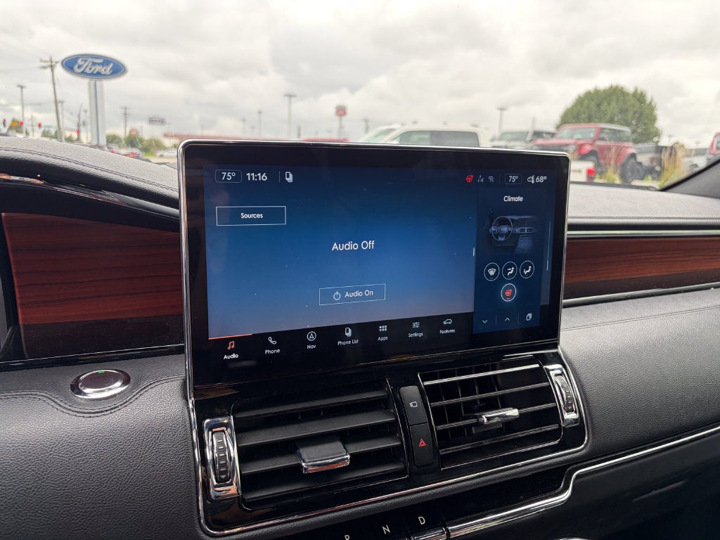 2024 Lincoln Navigator L Reserve