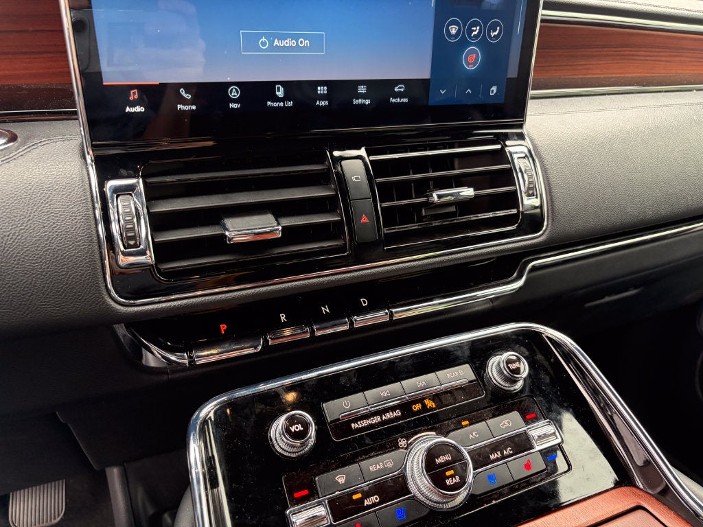 2024 Lincoln Navigator L Reserve