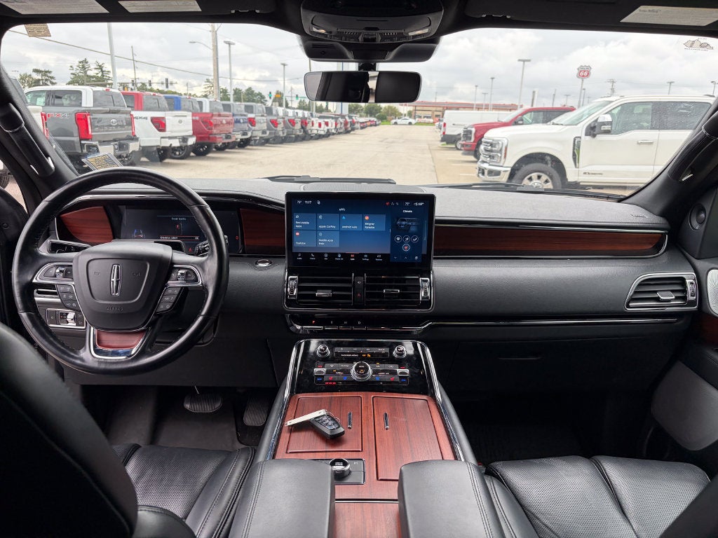2024 Lincoln Navigator L Reserve