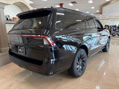 2026 Lincoln Navigator L Reserve