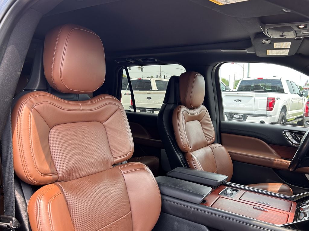 2022 Lincoln Navigator L Reserve