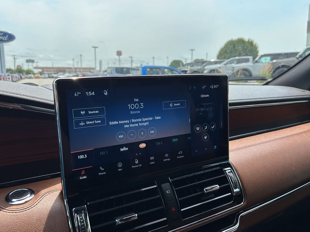 2022 Lincoln Navigator L Reserve
