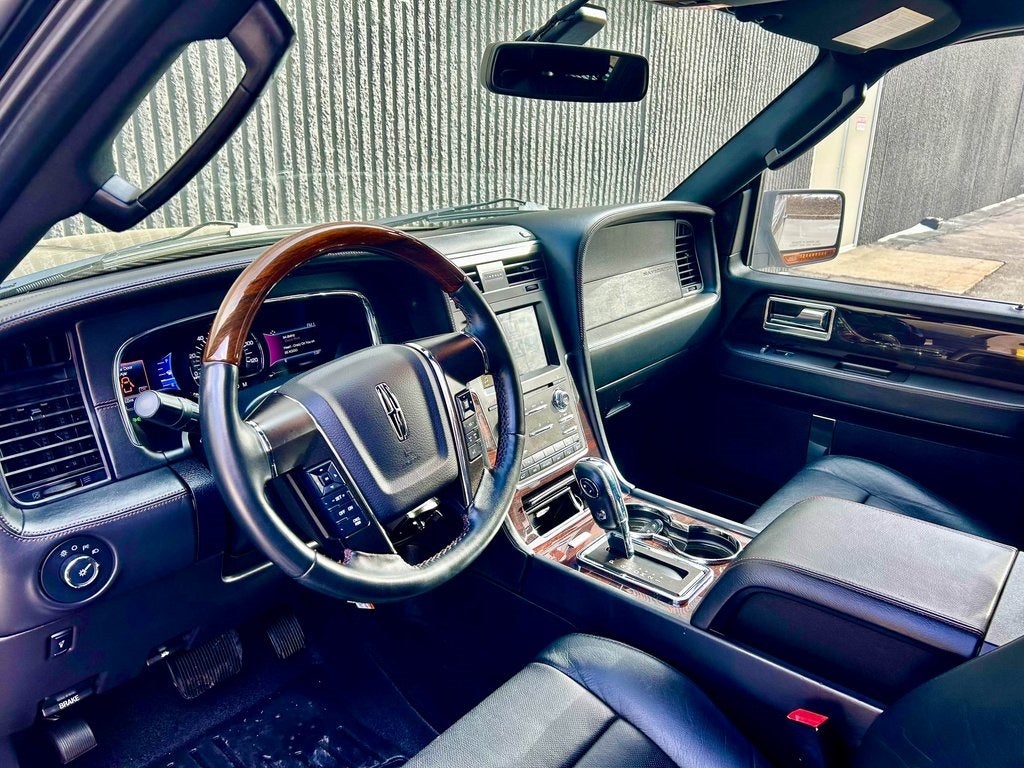 2017 Lincoln Navigator L Reserve