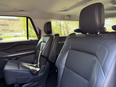 2026 Lincoln Navigator L Premiere