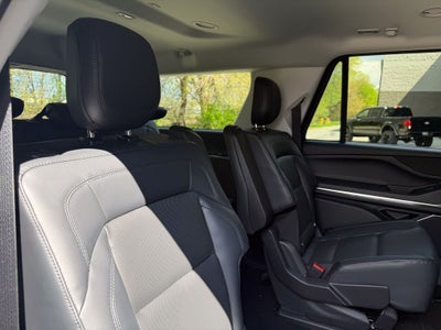 2026 Lincoln Navigator L Premiere