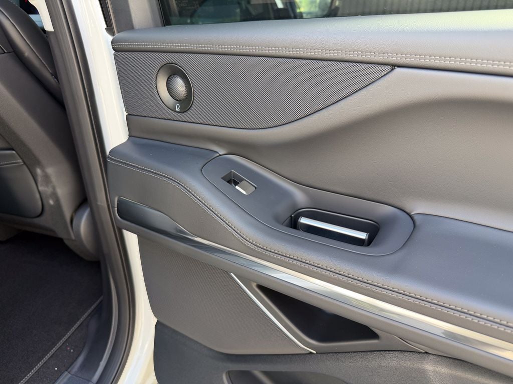 2026 Lincoln Navigator L Premiere