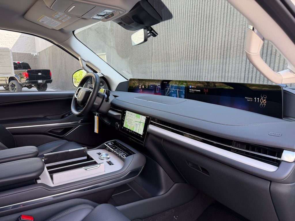 2026 Lincoln Navigator L Premiere