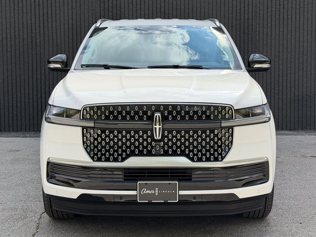 2026 Lincoln Navigator L Premiere