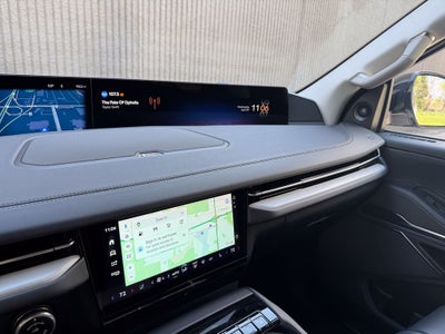 2026 Lincoln Navigator L Premiere