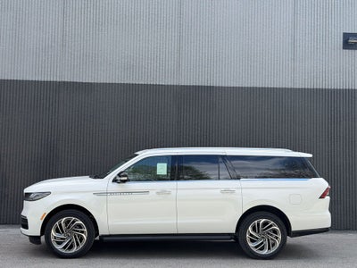 2026 Lincoln Navigator L Premiere