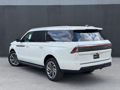 2026 Lincoln Navigator L Premiere