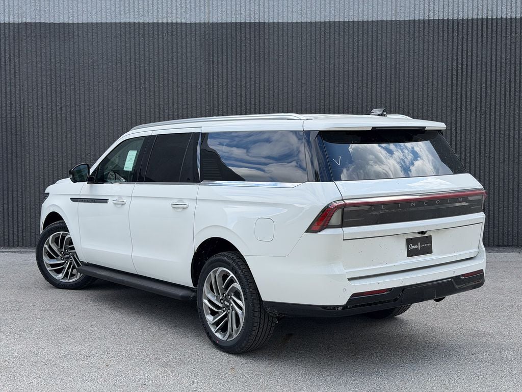 2026 Lincoln Navigator L Premiere