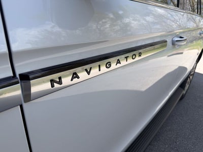 2026 Lincoln Navigator L Premiere