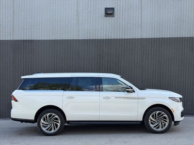 2026 Lincoln Navigator L Premiere