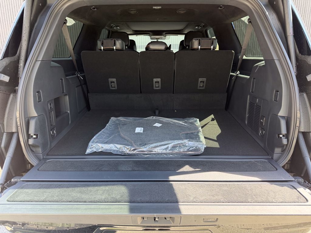 2026 Lincoln Navigator L Black Label