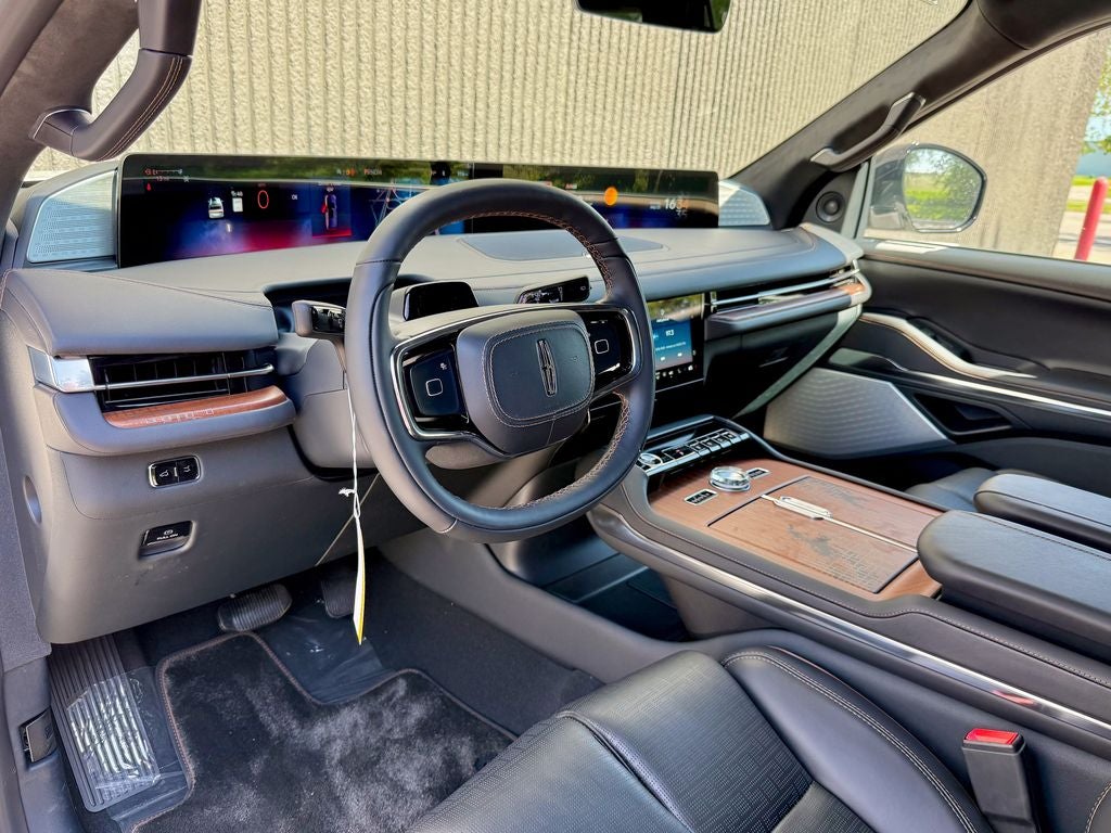 2026 Lincoln Navigator L Black Label