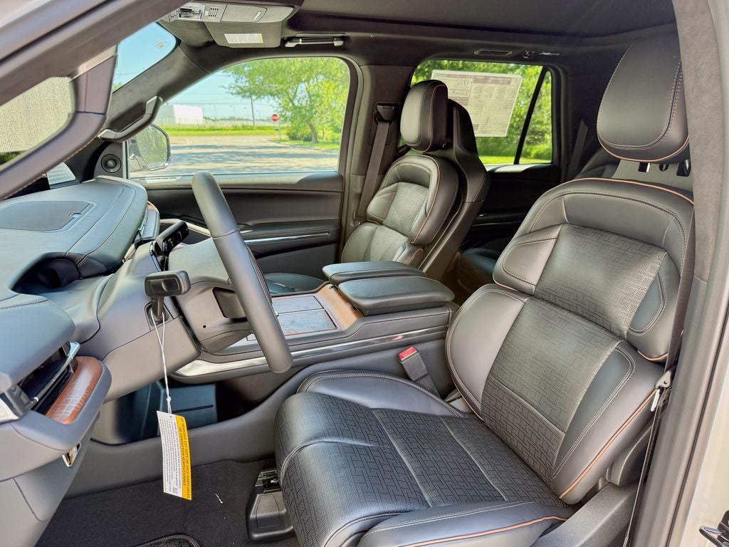 2026 Lincoln Navigator L Black Label