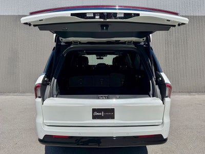 2026 Lincoln Navigator L Black Label
