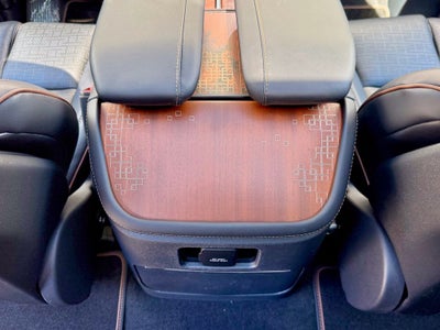 2026 Lincoln Navigator L Black Label