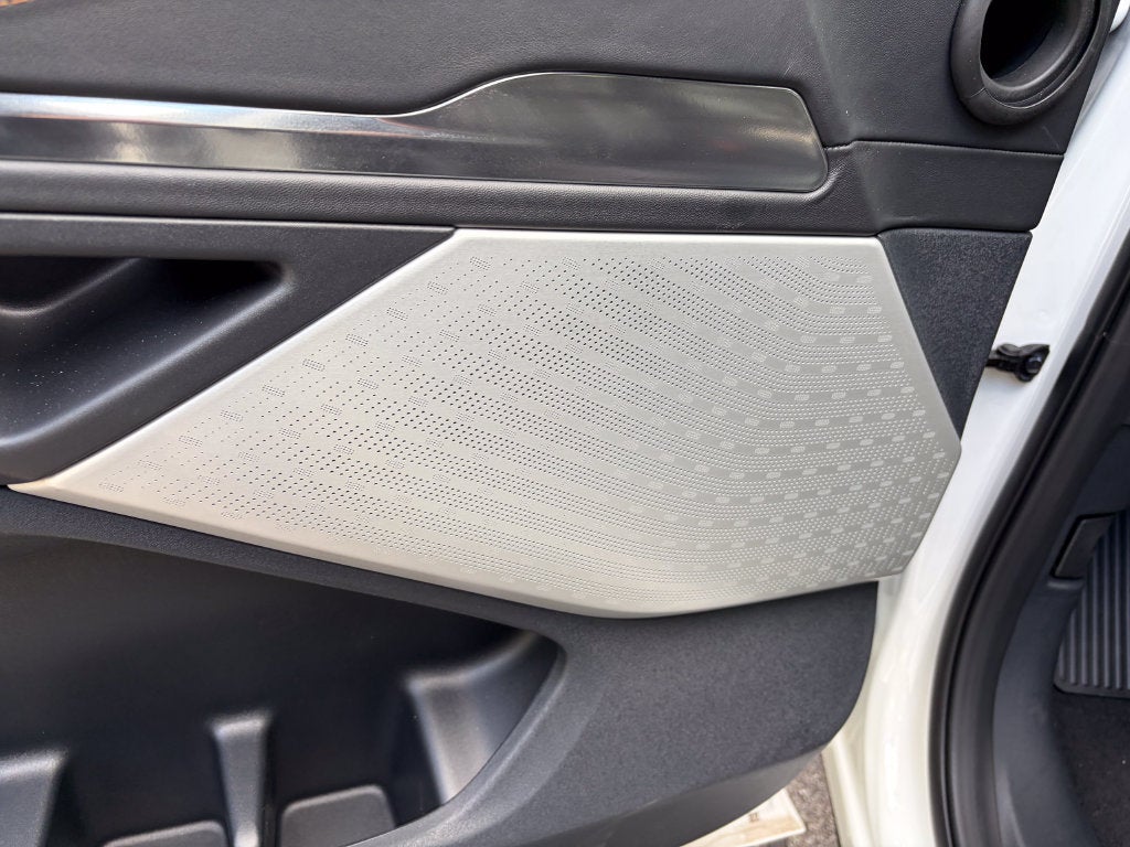 2027 Lincoln Navigator L Black Label