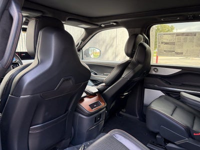 2027 Lincoln Navigator L Black Label