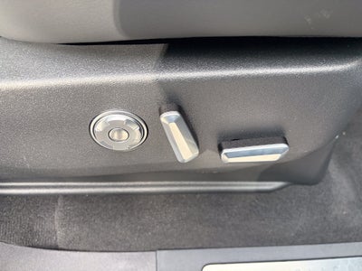 2027 Lincoln Navigator L Black Label