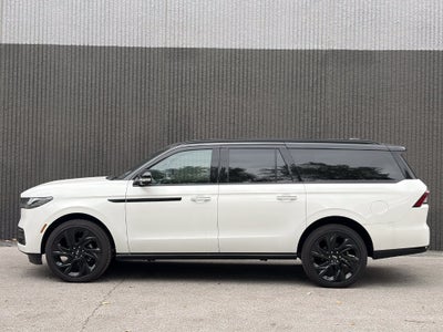 2027 Lincoln Navigator L Black Label