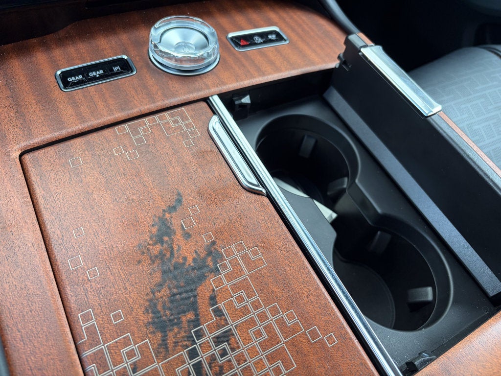 2027 Lincoln Navigator L Black Label