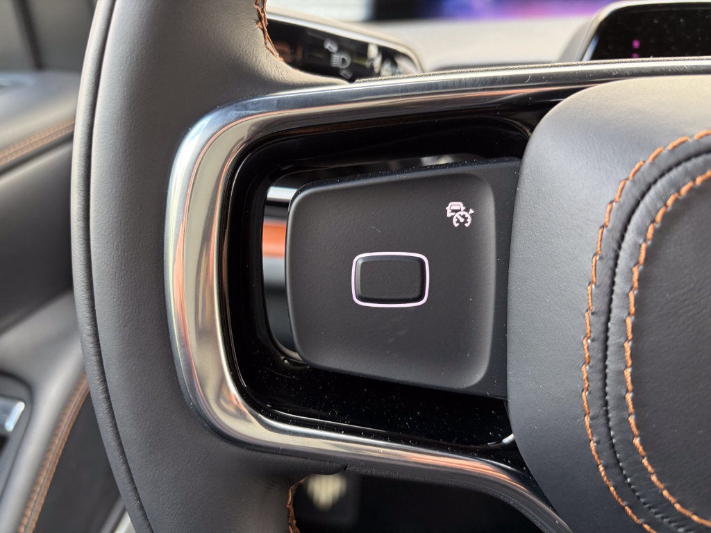 2027 Lincoln Navigator L Black Label