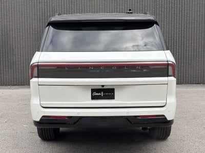 2027 Lincoln Navigator L Black Label