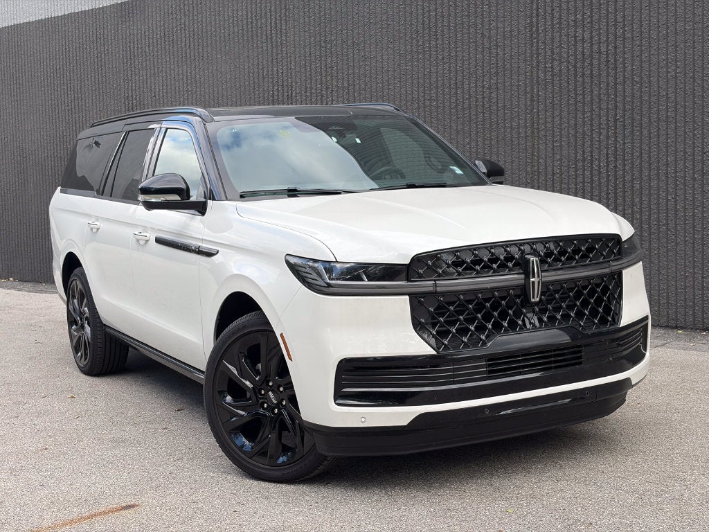 2027 Lincoln Navigator L Black Label