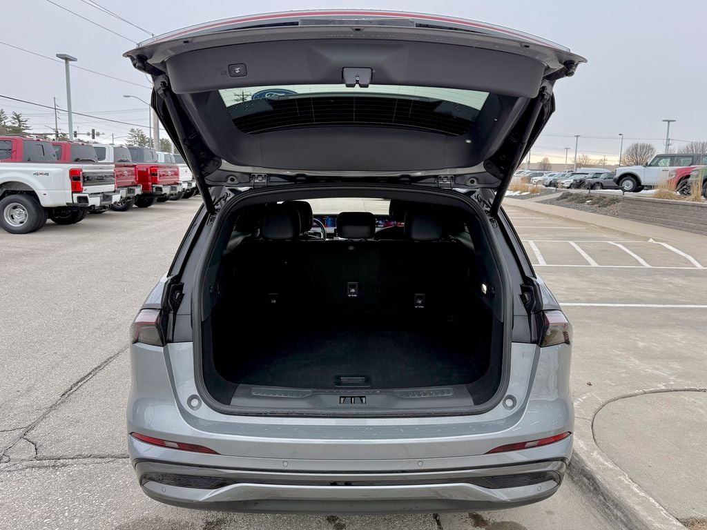 2024 Lincoln Nautilus Reserve