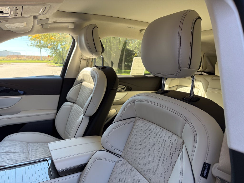2026 Lincoln Nautilus Black Label