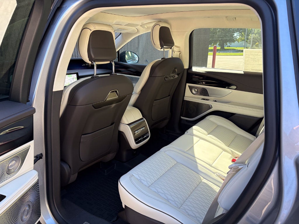 2026 Lincoln Nautilus Black Label