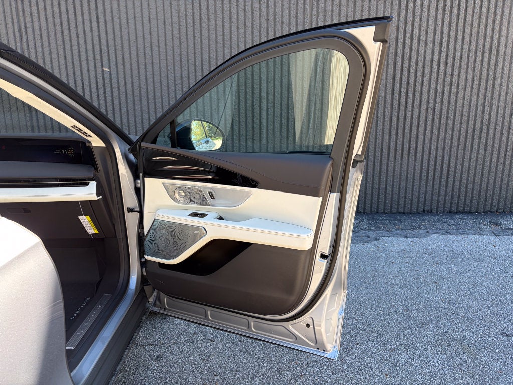 2026 Lincoln Nautilus Black Label