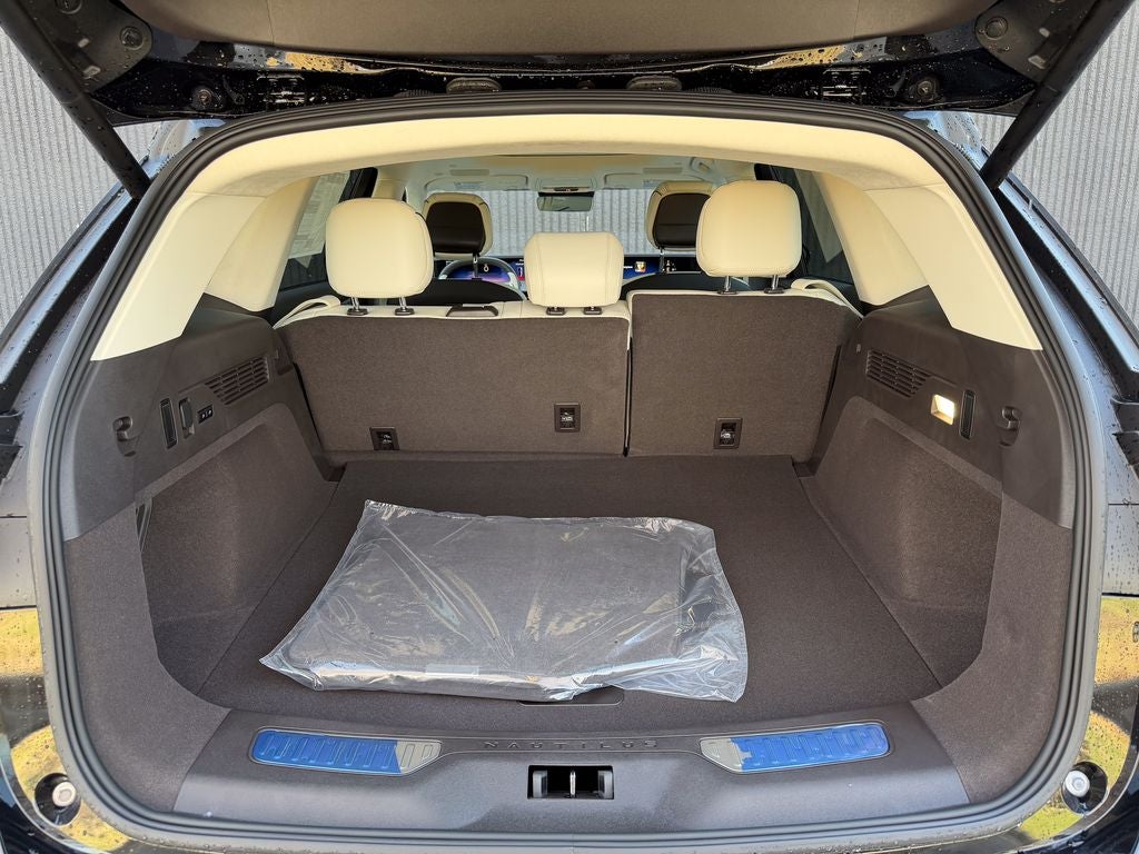 2026 Lincoln Nautilus Black Label