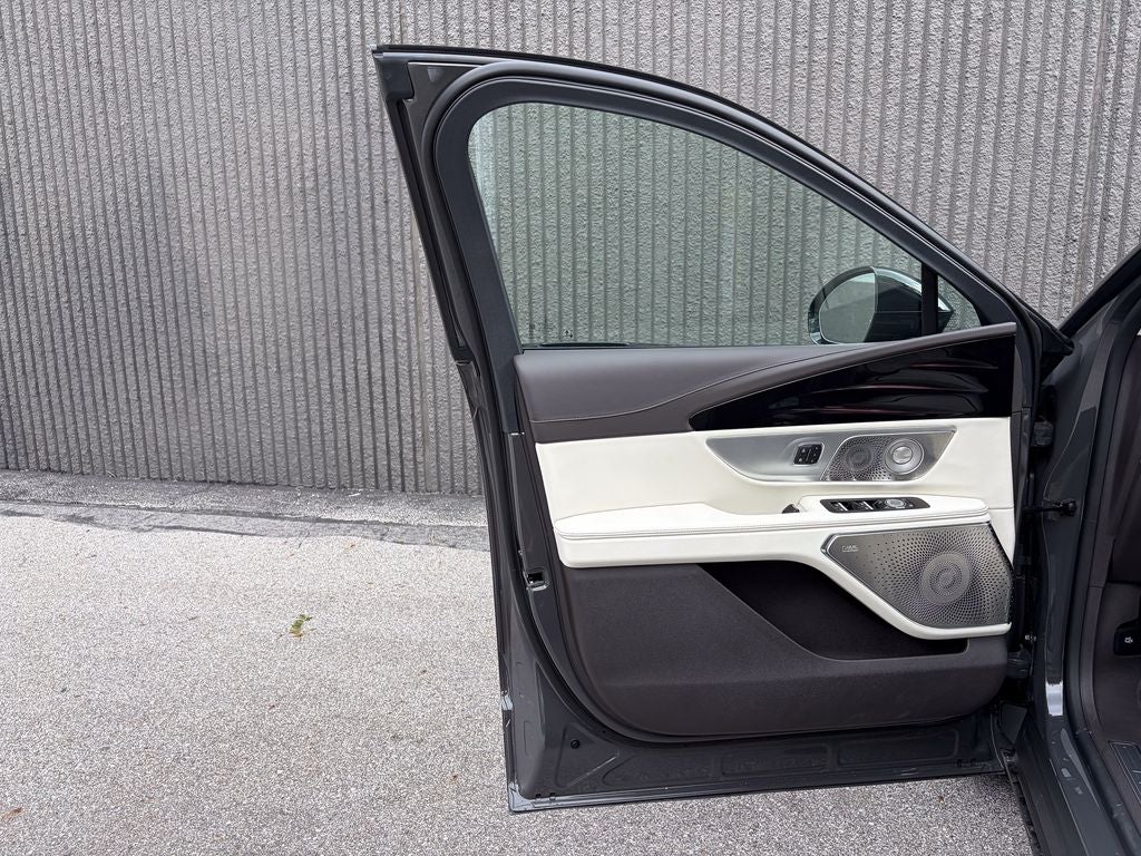 2026 Lincoln Nautilus Black Label