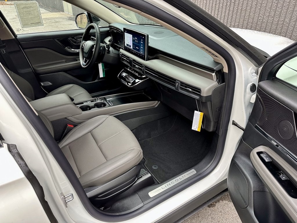 2025 Lincoln Corsair Plug-In Hybrid Grand Touring