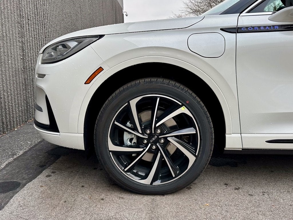 2025 Lincoln Corsair Plug-In Hybrid Grand Touring