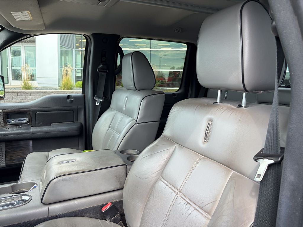 2007 Lincoln Mark LT Base