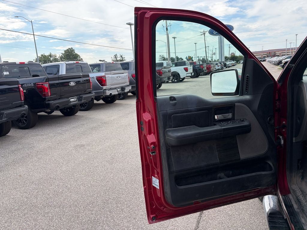 2007 Lincoln Mark LT Base