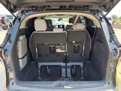 2025 Toyota Sienna LE 8 Passenger