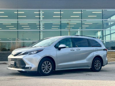 2021 Toyota Sienna XLE 7 Passenger