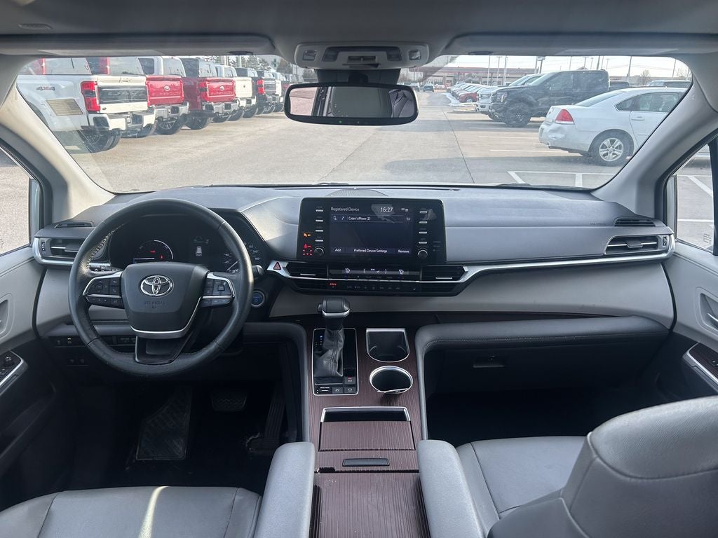 2021 Toyota Sienna XLE 7 Passenger
