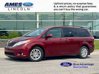 2017 Toyota Sienna XLE Premium 8 Passenger
