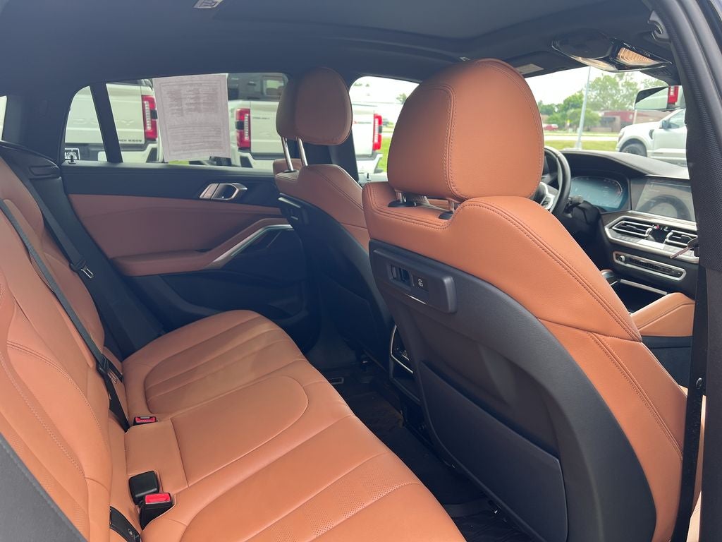 2022 BMW X6 xDrive40i