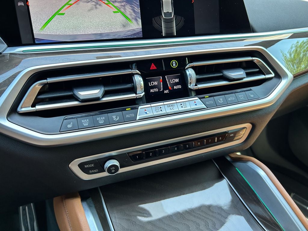 2022 BMW X6 xDrive40i