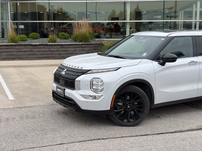 2024 Mitsubishi Outlander SE Black Edition