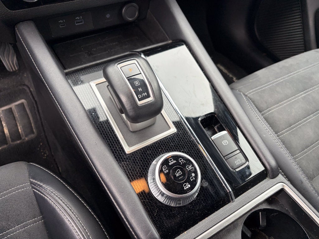 2024 Mitsubishi Outlander SE Black Edition